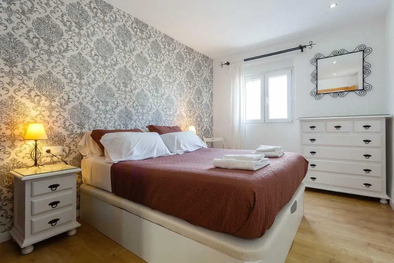 Barquillas De La Caleta Home By Cadiz4Rentals contacts
